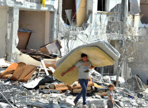 Da ebrei statunitensi 25mila dollari per riparare la chiesa della Sacra Famiglia di Gaza
